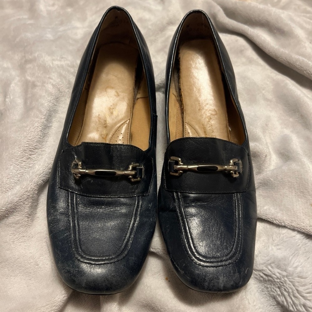 Stylish Blue and Gold Loafers with Metallic Detail
